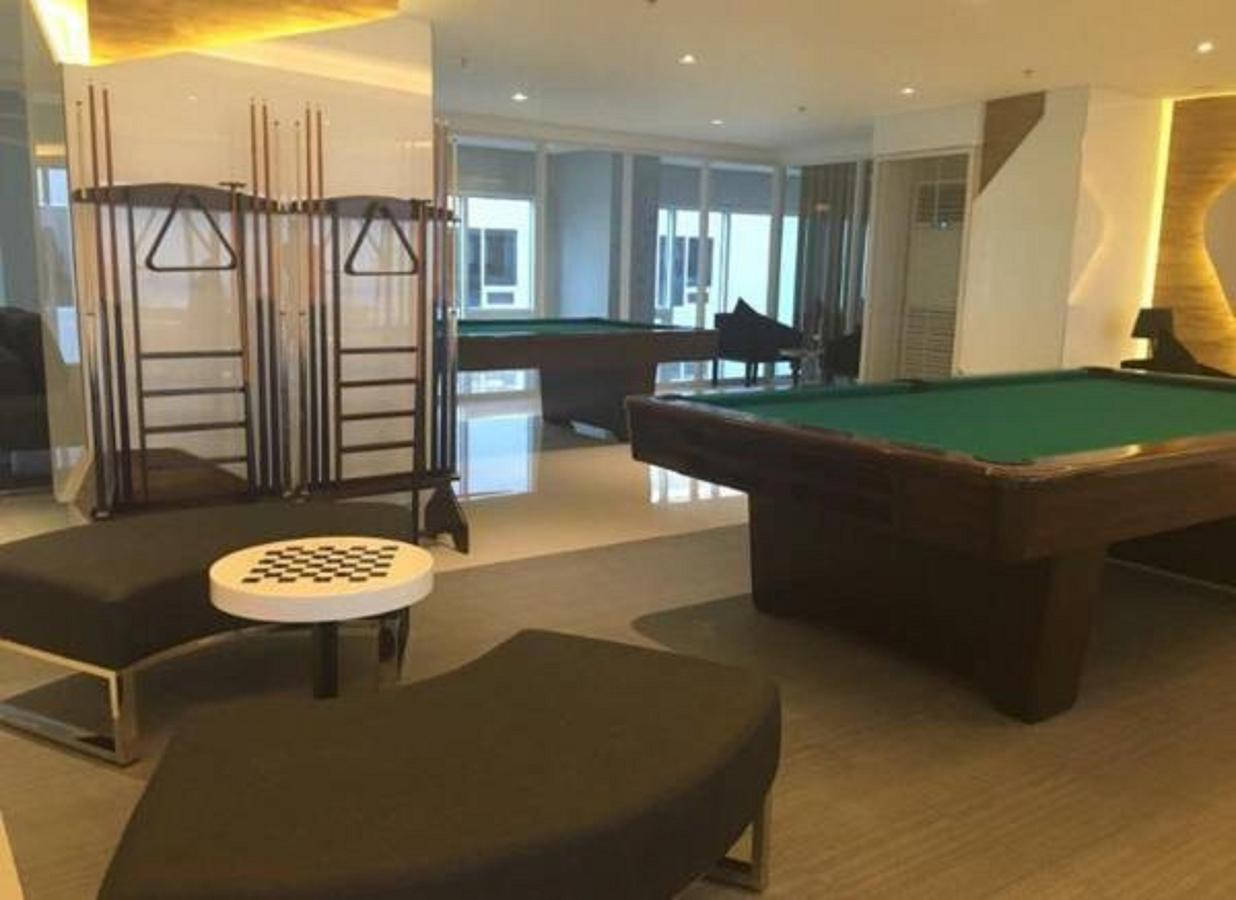 Stays At Green Residences 1 Studio Room Couples Bed With Complimentary Breakfast For 2 Manila Exterior foto
